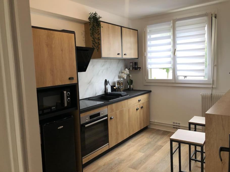 Camden - Exterieur Et Parking Apartment Reims Bagian luar foto