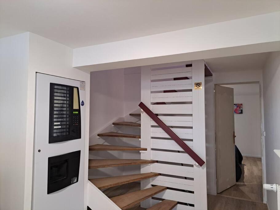 Camden - Exterieur Et Parking Apartment Reims Bagian luar foto