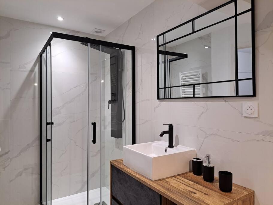 Camden - Exterieur Et Parking Apartment Reims Bagian luar foto