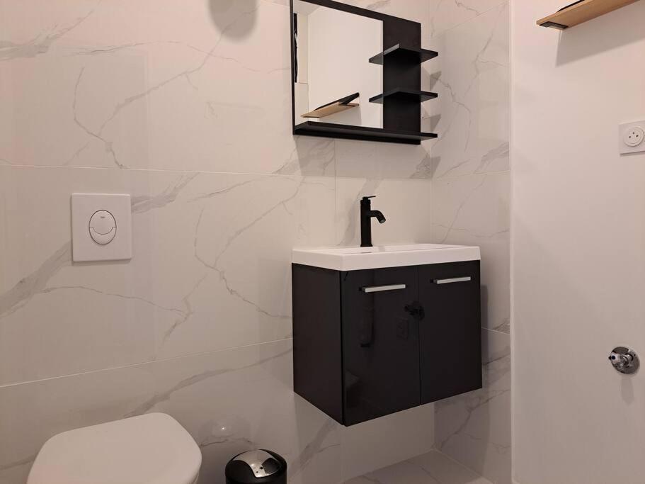 Camden - Exterieur Et Parking Apartment Reims Bagian luar foto